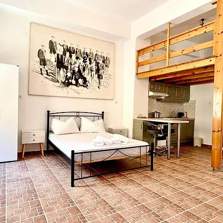 Coron Apartment